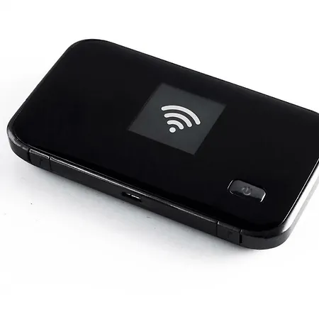 Fiumelatte Sleeps 2 Air Con Wifi Appartement *