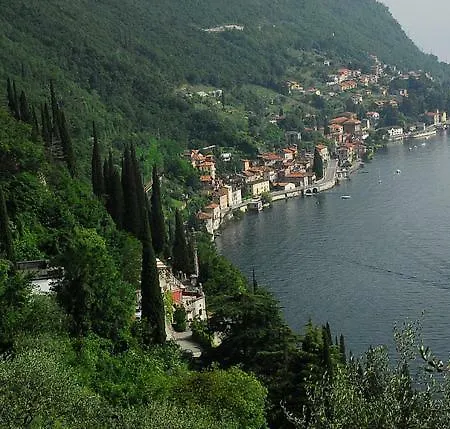 Fiumelatte Sleeps 2 Air Con Wifi * Varenna
